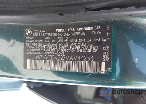 1997 BMW 328I из США, поврежденный, VIN WBACD4327VAV46234